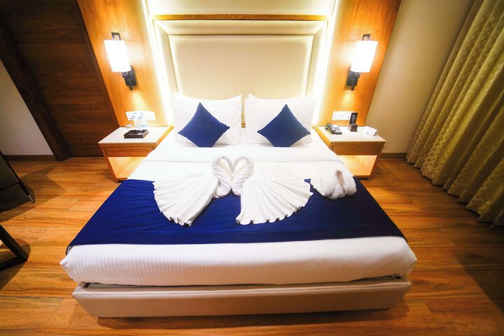 Room 5 of 22