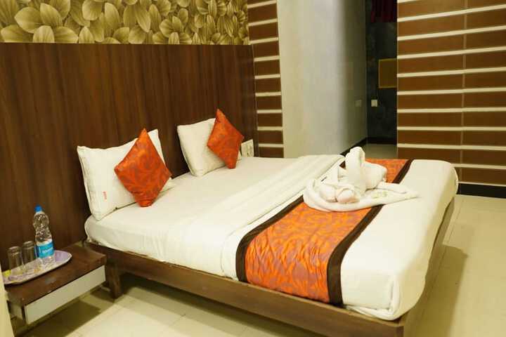 Room 14 of 41