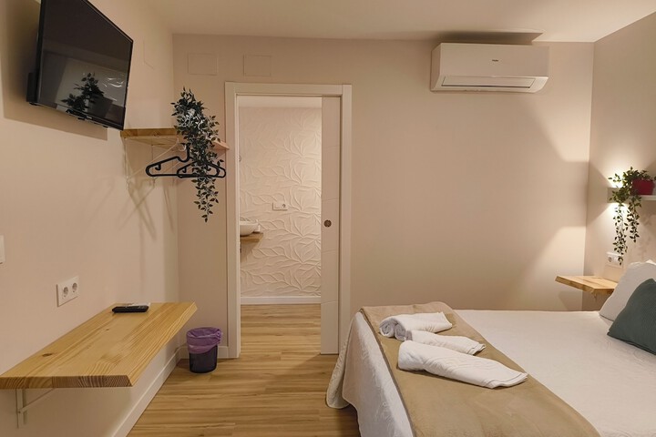 Room 4 of 22