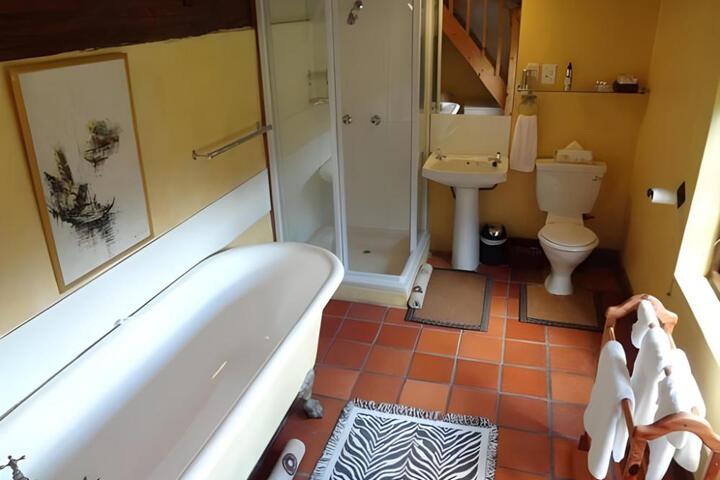 Photo 20