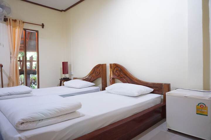Room 14 of 49