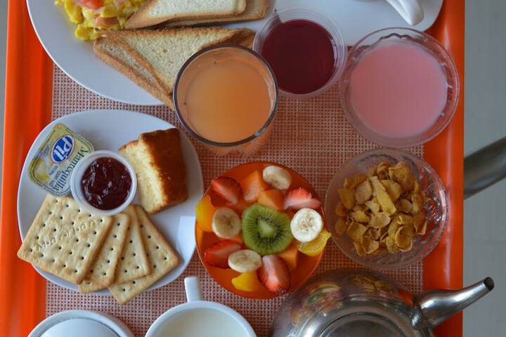 Breakfast/Coffee Service 109 of 122