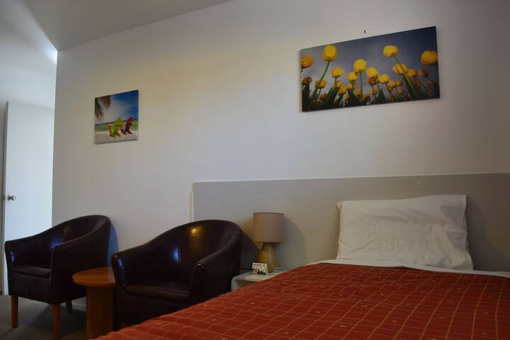 Room 18 of 41