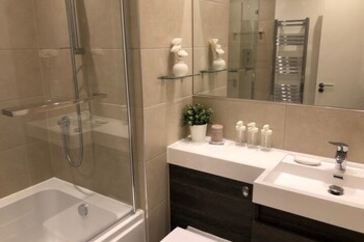 Room 3 of 22