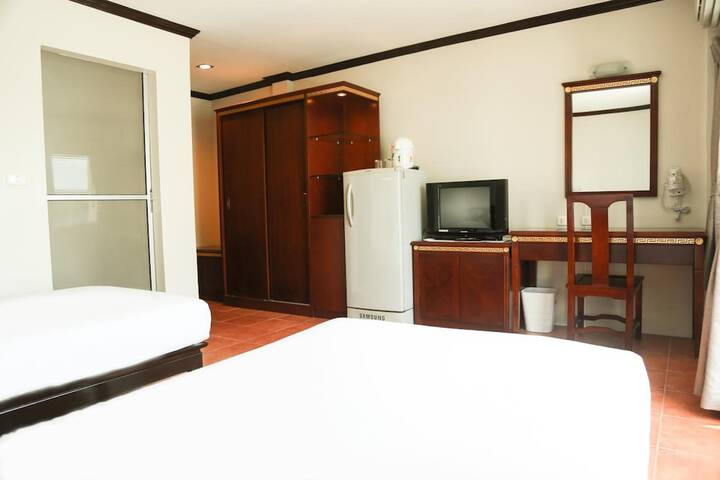 Room 17 of 54