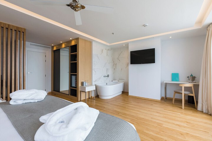 Room 29 of 187