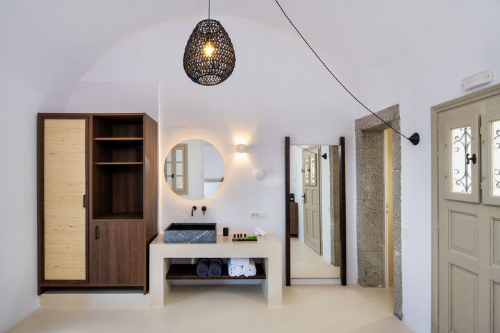 Room 6 of 21