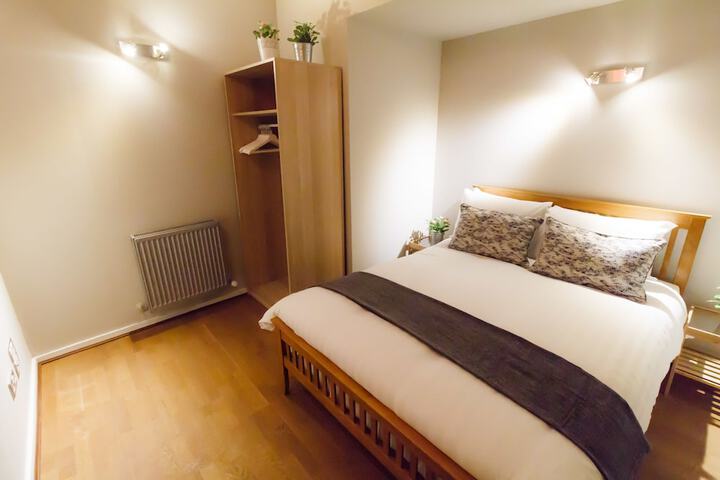 Room 16 of 63
