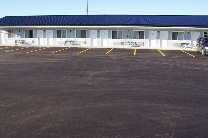 Property Grounds 20 of 27