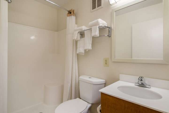 Room 15 of 25