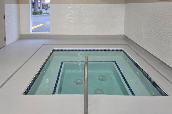 Pool 46 of 62