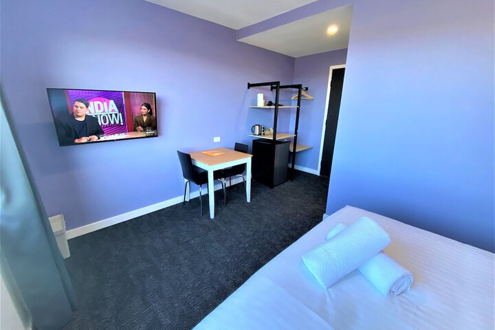 Room 15 of 39