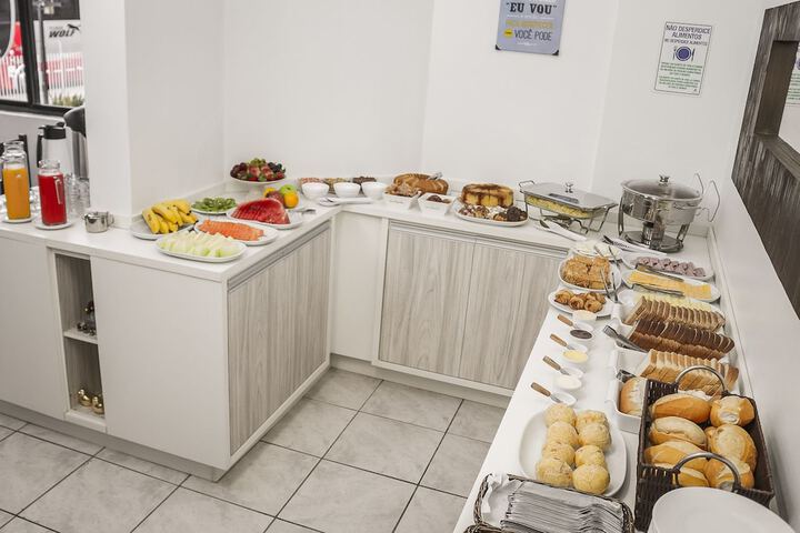 Breakfast/Coffee Service 248 of 269