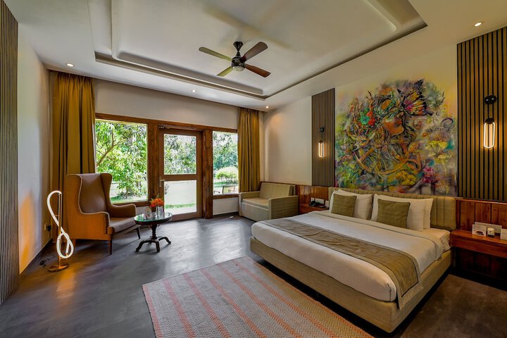 Room 13 of 71
