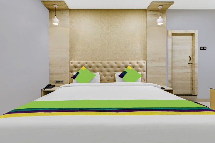 Room 22 of 36