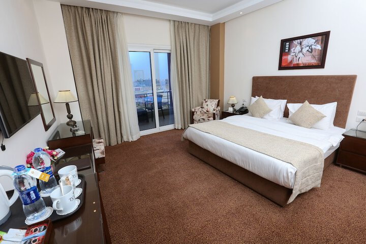 Room 5 of 39