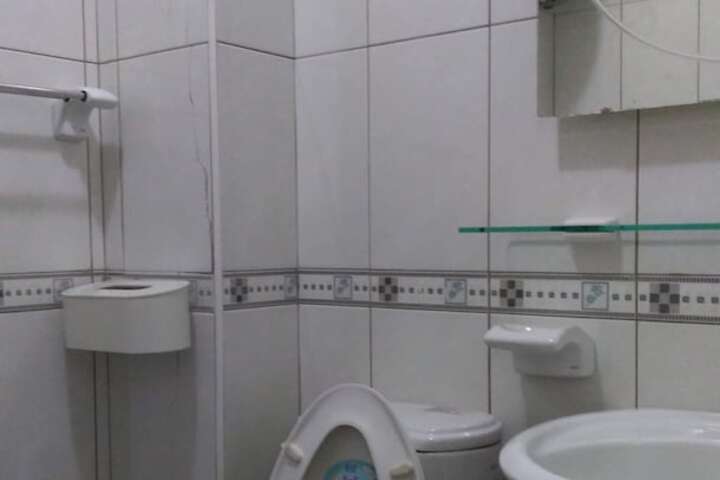 Room 14 of 23