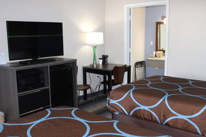 Double Accessible (7 of 10)