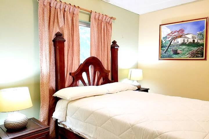 Room 4 of 40