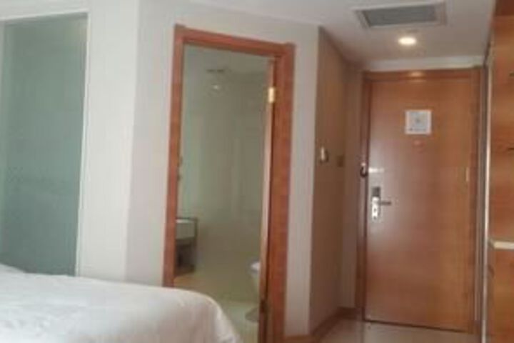 Room 43 of 137