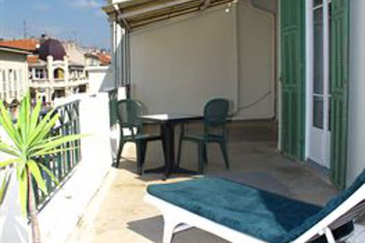 Terrace/Patio 2 of 15