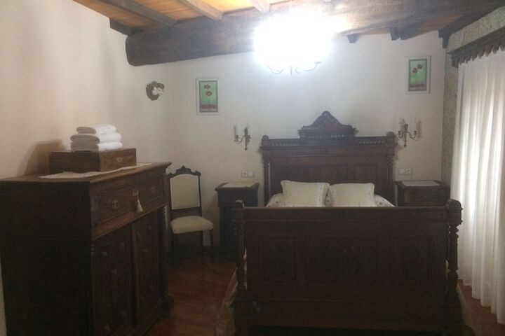 Room 5 of 40