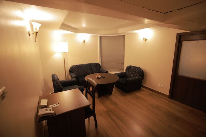 Room 28 of 59