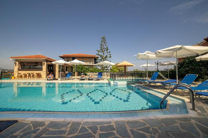 All in Krinas Apart-Hotel