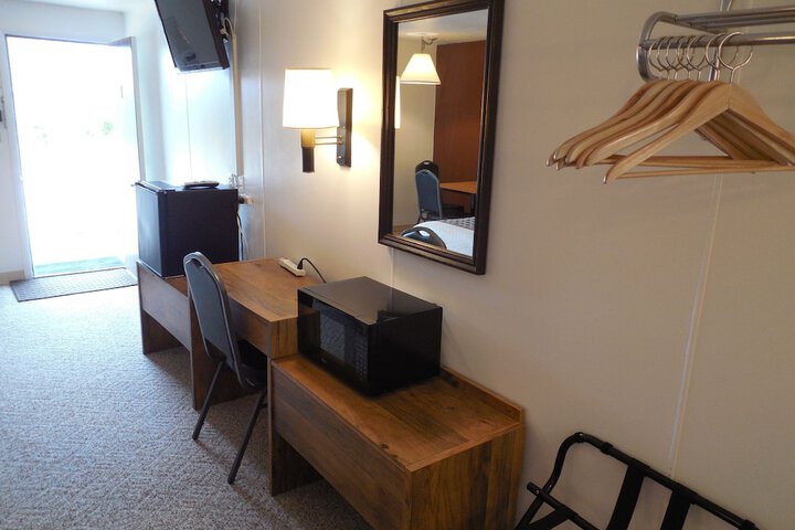 Room 5 of 54