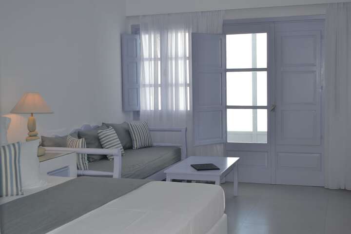 Room 8 of 95
