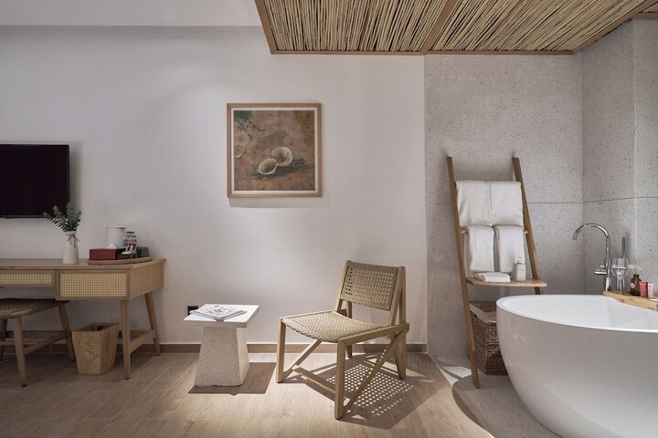 Bath Interior