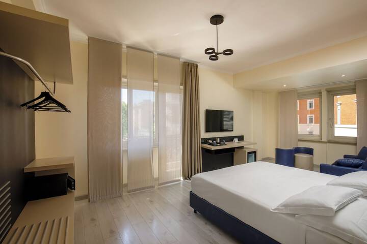 Room 38 of 188