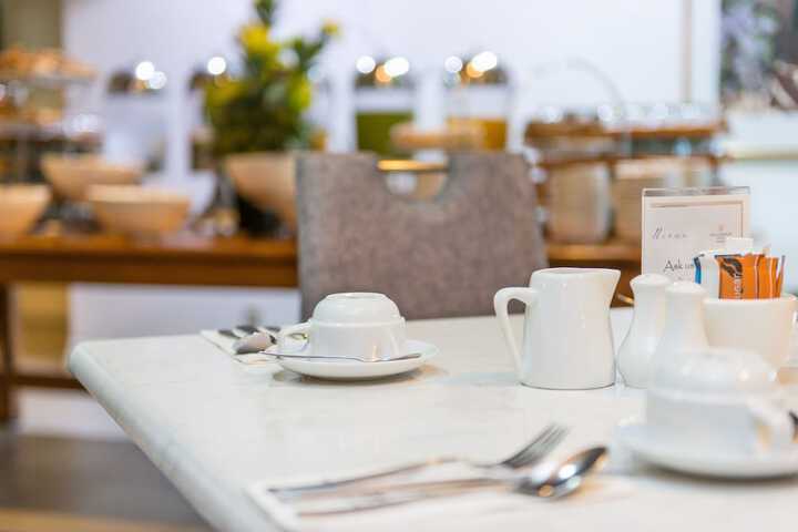 Breakfast/Coffee Service 69 of 108