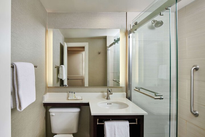 Bathroom shower