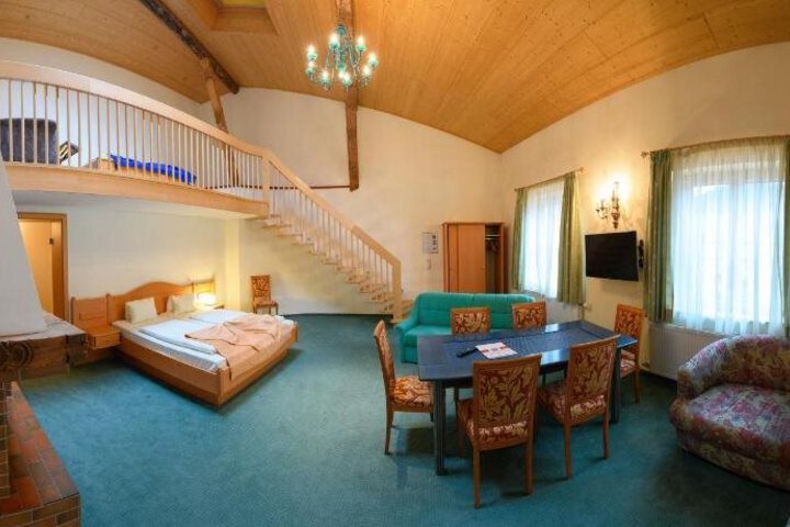 General 6 of 28