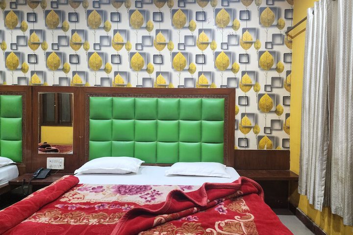 Room 9 of 49