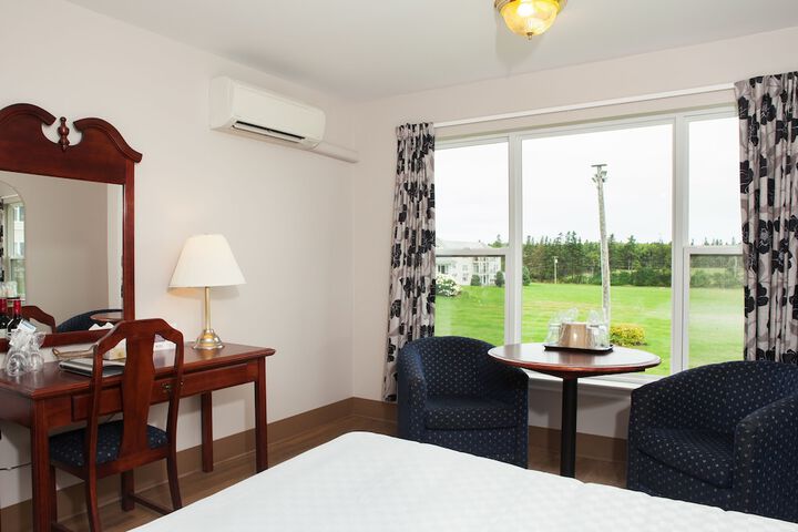 Room 2 of 24