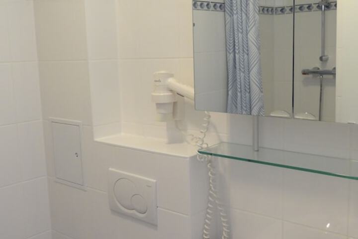 Bath Photo