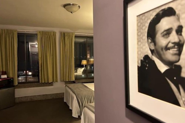 Room 45 of 85