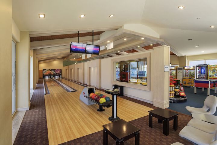 Bowling