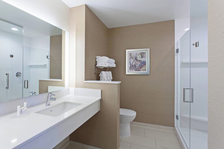 Room 14 of 31