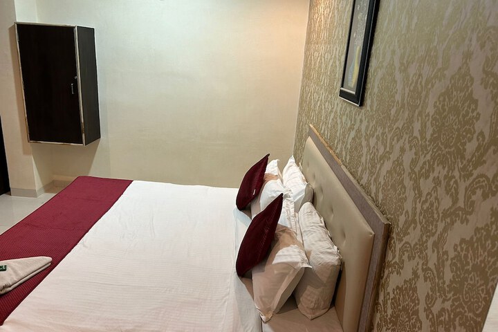 Room 15 of 88