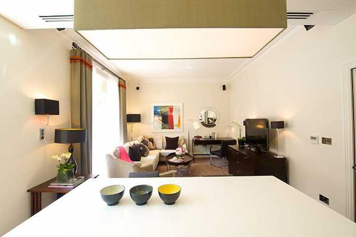 Room 75 of 142