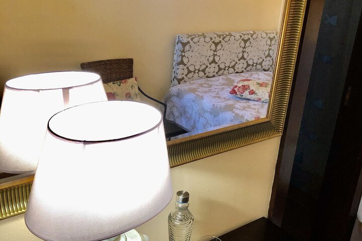 Room 26 of 91