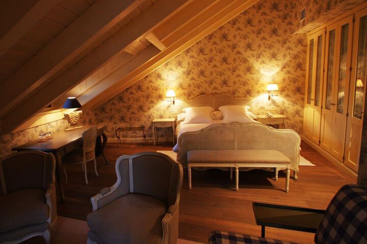 Room 3 of 58