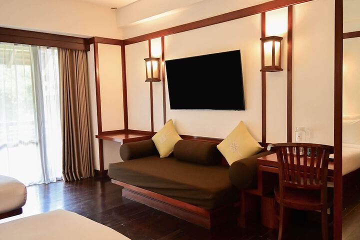 Room 15 of 161