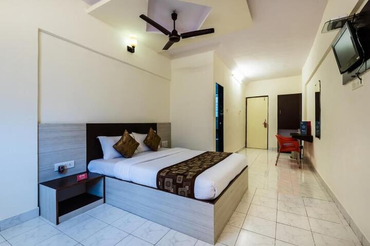 Room 43 of 50
