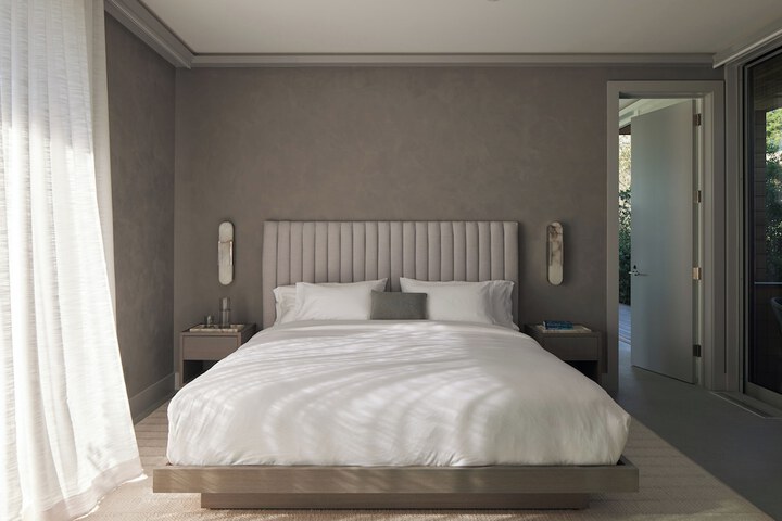 Room 2 of 24