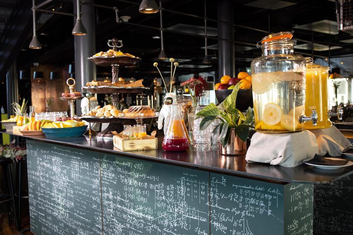 Breakfast/Coffee Service 119 of 317