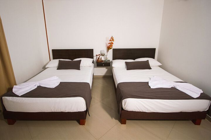 Room 2 of 31